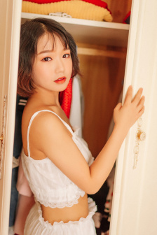 美丽的姑娘免费观看在线播放